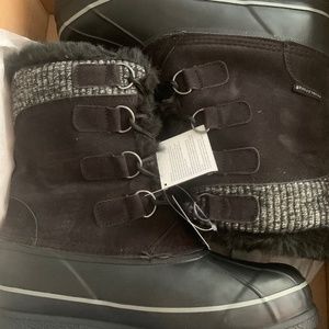 Revelstoke Selkirk Black Herringbone